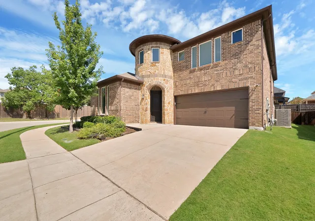 Photo 2 of Single family home for sale at 1996 Cousins Trl, Allen, TX 75013 | MLS# 21356376 | Listing updated on 2026-09-15