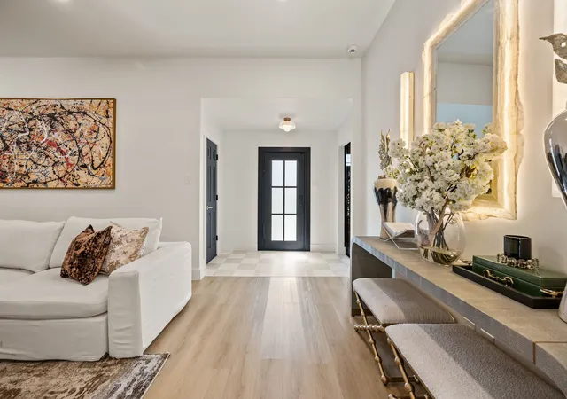 Photo 4 of Single family home for sale at 2403 N Carroll Ave, Southlake, TX 76092 | MLS# 21358388 | Listing updated on 2026-09-09