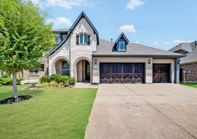 Photo 2 of Single family home for sale at 3609 Red Deer Ln, Melissa, TX 75454 | MLS# 21357339 | Listing updated on 2026-10-03