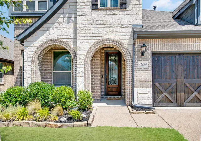 Photo 3 of Single family home for sale at 3609 Red Deer Ln, Melissa, TX 75454 | MLS# 21357339 | Listing updated on 2026-10-03