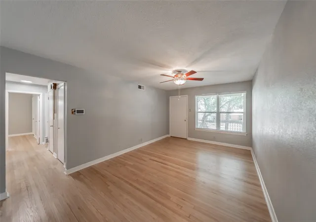 Photo 3 of Single family home for sale at 1233 Fair Oaks Dr, Irving, TX 75060 | MLS# 21357853 | Listing updated on 2026-09-12