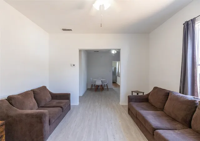 Photo 4 of Single family home for sale at 1833 N 7Th St, Abilene, TX 79603 | MLS# 21357683 | Listing updated on 2026-10-04