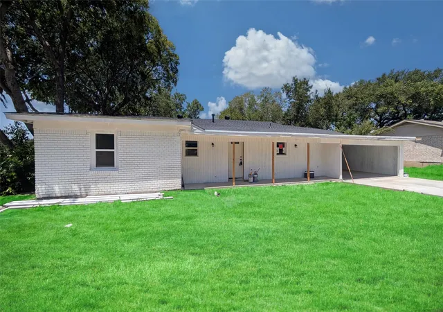 Photo 1 of Sale Pending at 4111 Morgan Cir, North Richland Hills, TX 76180 | MLS# 21358999 | Listing updated on 2026-09-27