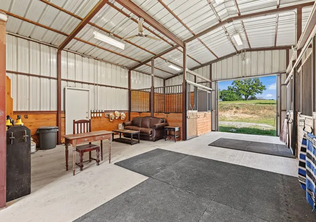 Photo 3 of Single family home for sale at 2403 County Road 2224, Decatur, TX 76234 | MLS# 21358677 | Listing updated on 2026-09-28