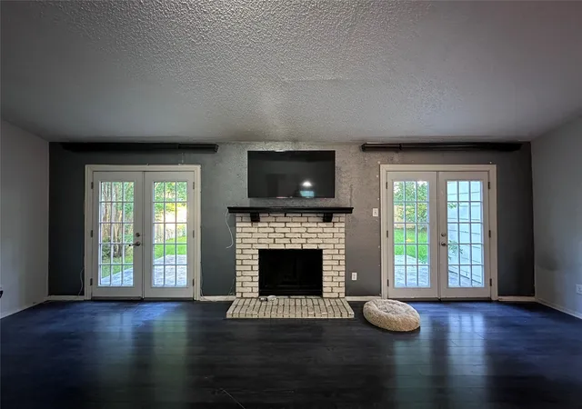 Photo 2 of Single family home for sale at 4620 China Rose Dr, Fort Worth, TX 76137 | MLS# 21359034 | Listing updated on 2026-10-07