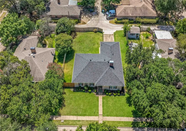 Photo 3 of Sale Pending at 1526 Charleston Dr, Garland, TX 75041 | MLS# 21359408 | Listing updated on 2026-09-15