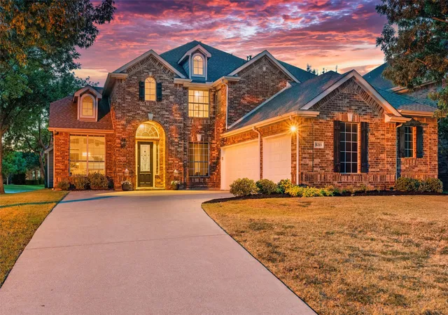 Photo 1 of Sale Pending at 8213 Turnberry St, Rowlett, TX 75089 | MLS# 21359042 | Listing updated on 2026-09-21