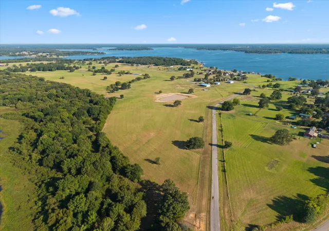 Photo 4 of Single family home for sale at 351 Rs County Road 3378, Emory, TX 75440 | MLS# 21359428 | Listing updated on 2026-09-14