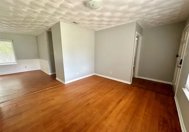 Photo 3 of Single family home for sale at 922 Downing St, Forney, TX 75126 | MLS# 21335174 | Listing updated on 2026-09-14