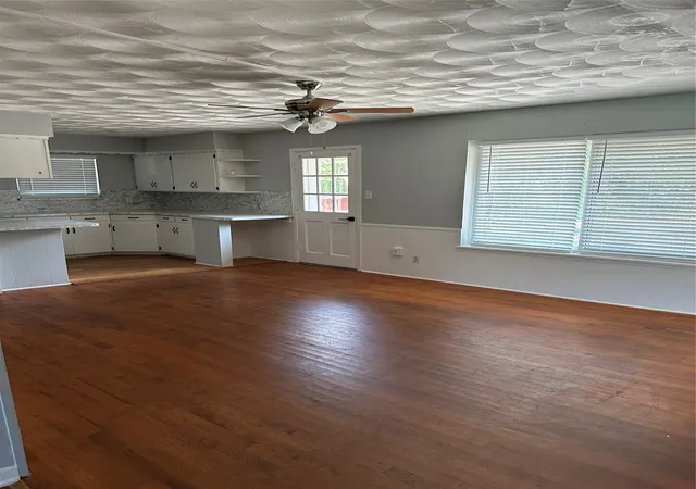 Photo 3 of Single family home for sale at 922 Downing St, Forney, TX 75126 | MLS# 21335174 | Listing updated on 2026-09-14