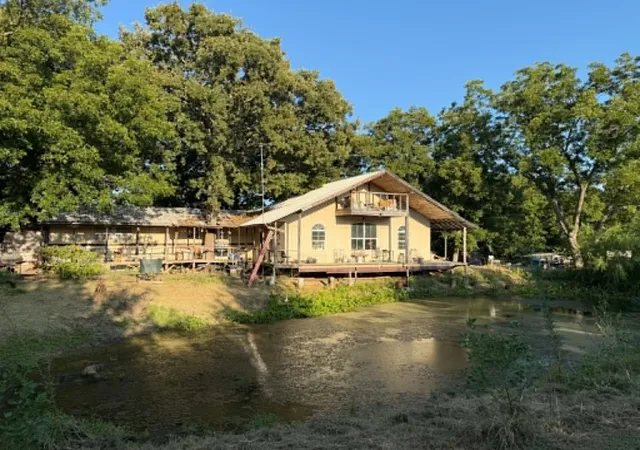 Photo 1 of Manufactured home for sale at 2707 S State Hwy 121 Hwy S, Bonham, TX 75418 | MLS# 21355774 | Listing updated on 2026-09-09