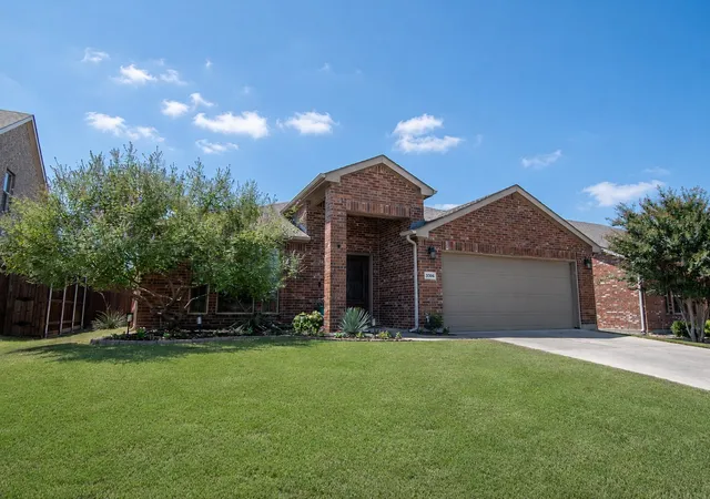 Photo 2 of Single family home for sale at 3306 Bear Creek Dr, Melissa, TX 75454 | MLS# 21355504 | Listing updated on 2026-10-05