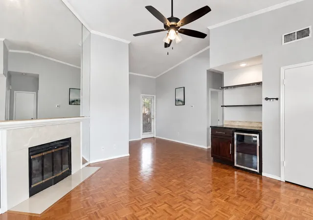 Photo 1 of Condo for sale at 400 Pebble Wy #262, Arlington, TX 76006 | MLS# 21357710 | Listing updated on 2026-09-15