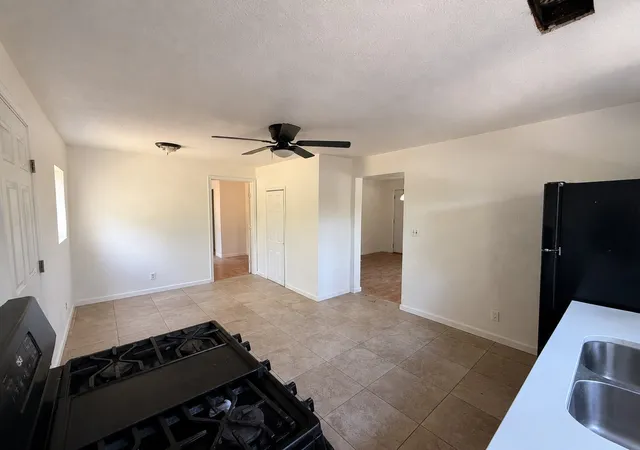 Photo 4 of Sale Pending at 711 Kerley St, Denton, TX 76205 | MLS# 21358476 | Listing updated on 2026-10-05