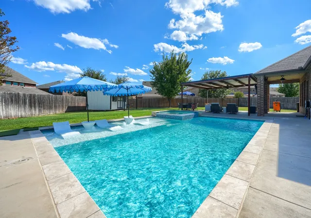 Photo 2 of Sale Pending at 2406 Lucerne Dr, Rowlett, TX 75089 | MLS# 21359692 | Listing updated on 2026-09-17