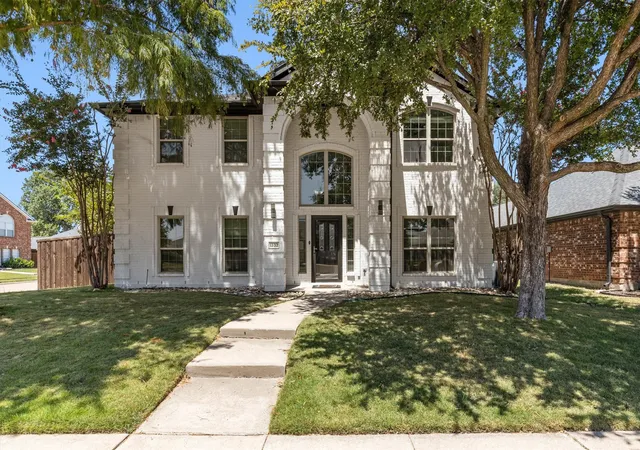 Photo 1 of Single family home for sale at 1332 Marwood Dr, Allen, TX 75013 | MLS# 21359602 | Listing updated on 2026-09-12