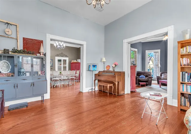 Photo 2 of Sale Pending at 408 S Center St, Forney, TX 75126 | MLS# 21353166 | Listing updated on 2026-10-05