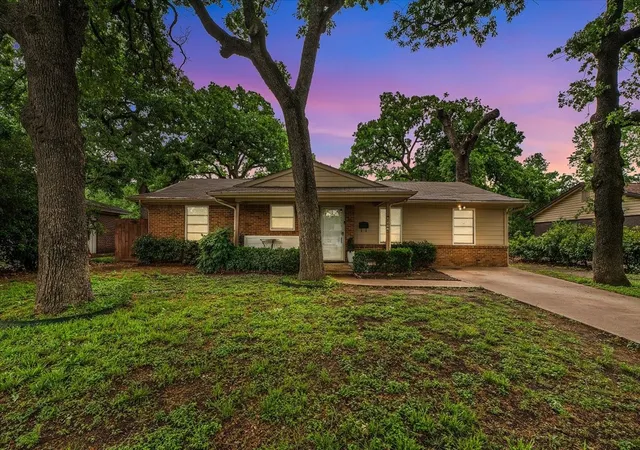 Single family home for sale at 2244 Cambridge Dr, Irving, TX 75061 | MLS# 21359915