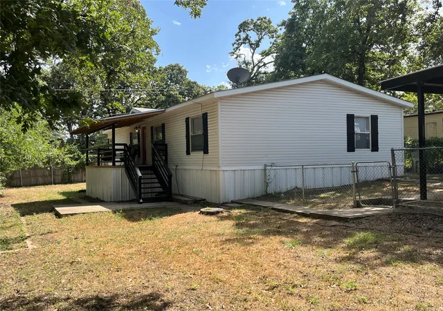 Photo 1 of Manufactured home for sale at 4322 Bradley Ln, Arlington, TX 76017 | MLS# 21356014 | Listing updated on 2026-09-13