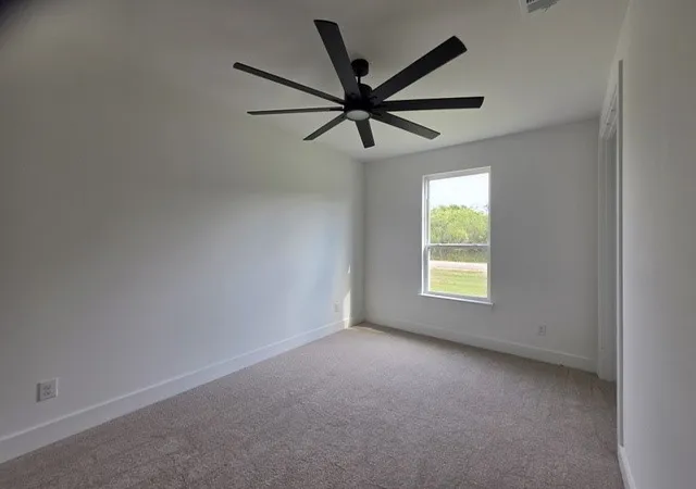 Photo 3 of Single family home for sale at 22103 Greenbriar Dr, Whitney, TX 76692 | MLS# 21360071 | Listing updated on 2026-09-11