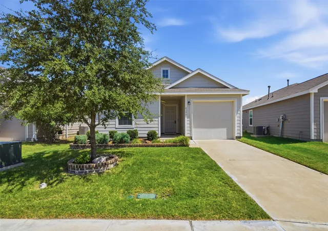 Photo 2 of Single family home for sale at 4306 Johnstown Ln, Forney, TX 75126 | MLS# 21357797 | Listing updated on 2026-09-14
