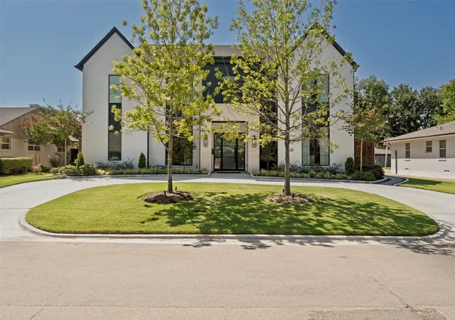 Photo 1 of Single family home for sale at 3528 Norcross Ln, Dallas, TX 75229 | MLS# 21355242 | Listing updated on 2026-09-24
