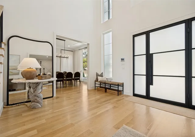 Photo 4 of Single family home for sale at 3528 Norcross Ln, Dallas, TX 75229 | MLS# 21355242 | Listing updated on 2026-09-24