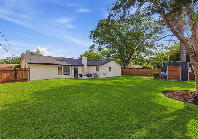 Photo 4 of Sale Pending at 217 E Louella Dr, Hurst, TX 76054 | MLS# 21357661 | Listing updated on 2026-10-03