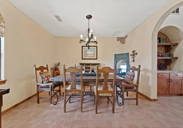 Photo 4 of Single family home for sale at 6747 Oak Hill Ln, Celina, TX 75009 | MLS# 21357372 | Listing updated on 2026-09-13
