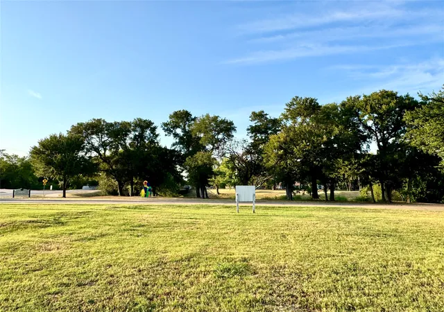Photo 3 of Land for sale at 3730 Bayside St, Dallas, TX 75212 | MLS# 21360260 | Listing updated on 2026-09-11