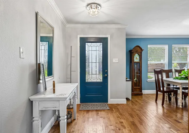 Photo 4 of Single family home for sale at 302 Wright Ave, Rockwall, TX 75032 | MLS# 21360157 | Listing updated on 2026-09-11