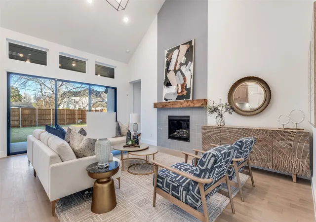 Photo 4 of Single family home for sale at 3849 Hawick Ln, Dallas, TX 75220 | MLS# 21360324 | Listing updated on 2026-09-13