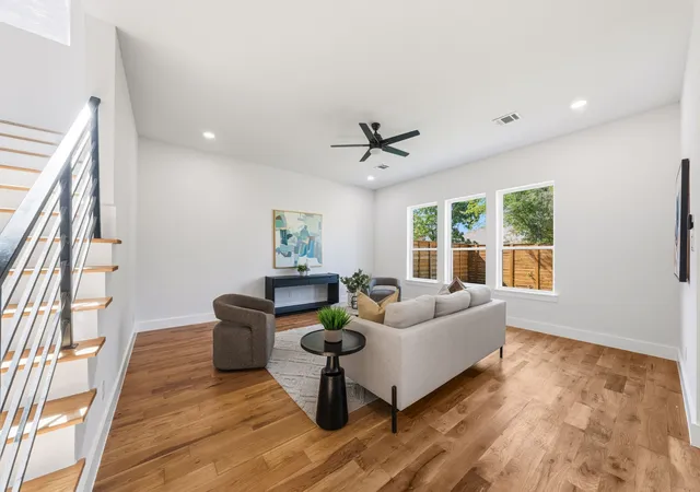 Photo 2 of Single family home for sale at 1919 Nomas St, Dallas, TX 75212 | MLS# 21360145 | Listing updated on 2026-09-13