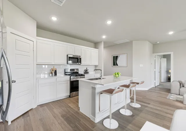 Photo 3 of Single family home for sale at 729 Sierra Rdg, Lavon, TX 75166 | MLS# 21360329 | Listing updated on 2026-09-10