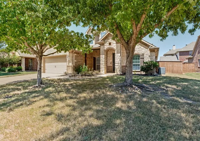 Photo 1 of Sale Pending at 4503 Karen Dr, Mansfield, TX 76063 | MLS# 21359819 | Listing updated on 2026-09-26