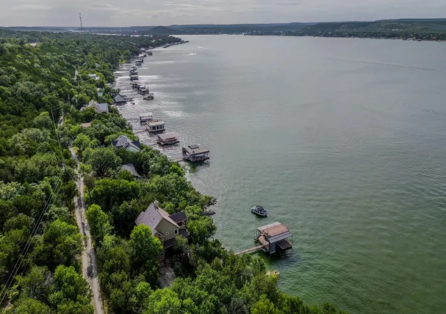 Photo 3 of Single family home for sale at 2161 Trail Ridge 2, Possum Kingdom Lake, TX 76449 | MLS# 21317687 | Listing updated on 2026-09-10