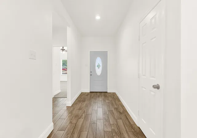 Photo 3 of Single family home for sale at 1421 Jones St, Greenville, TX 75401 | MLS# 21359388 | Listing updated on 2026-09-13
