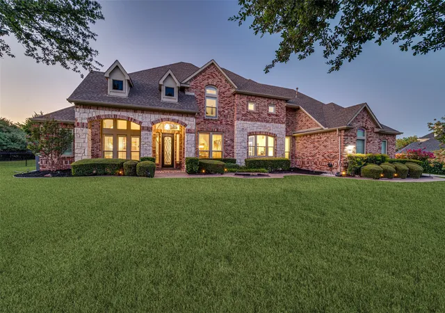 Photo 3 of Single family home for sale at 2821 Winding Creek Rd, Prosper, TX 75078 | MLS# 21338174 | Listing updated on 2026-09-13