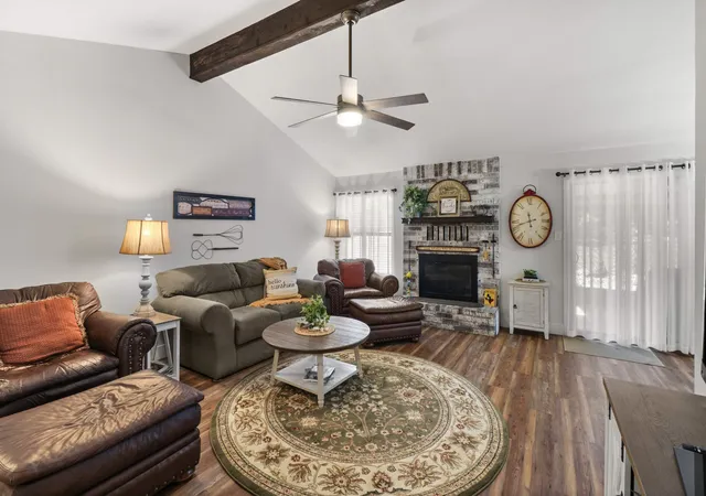 Photo 2 of Single family home for sale at 1133 County Road 2020, Glen Rose, TX 76043 | MLS# 21360460 | Listing updated on 2026-09-14