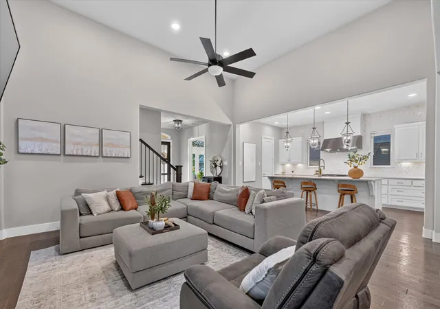 Photo 3 of Sale Pending at 1580 Verwood Cir, Dallas, TX 75234 | MLS# 21356570 | Listing updated on 2026-09-14