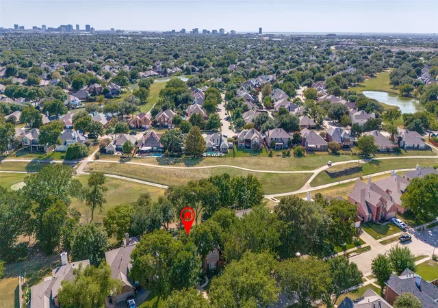 Photo 3 of Single family home for sale at 5817 Louisville Dr, Frisco, TX 75035 | MLS# 21354937 | Listing updated on 2026-09-15