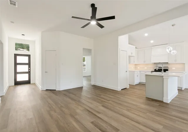 Photo 3 of Single family home for sale at 639 Matador, Little Elm, TX 75068 | MLS# 21360481 | Listing updated on 2026-09-12