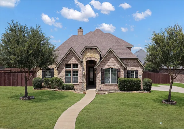 Photo 1 of Single family home for sale at 408 Montpelier Ln, Red Oak, TX 75154 | MLS# 21360620 | Listing updated on 2026-09-14