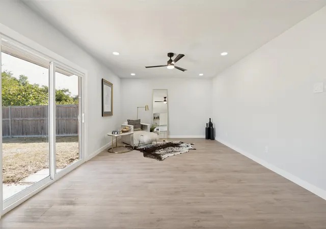 Photo 3 of Single family home for sale at 2124 Highbury Rd, Carrollton, TX 75007 | MLS# 21360626 | Listing updated on 2026-09-15