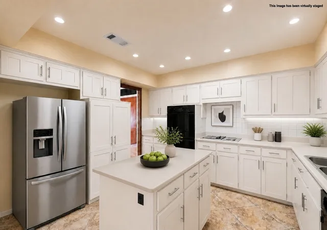 Photo 4 of Single family home for sale at 205 Split Rock Ter, Red Oak, TX 75154 | MLS# 21353908 | Listing updated on 2026-09-12