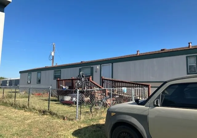 Photo 1 of Manufactured home for sale at 106 Preston Dr, Sanger, TX 76266 | MLS# 21360714 | Listing updated on 2026-09-11