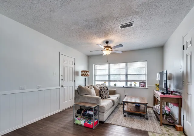 Photo 3 of Single family home for sale at 2002 Winthrop St, Irving, TX 75061 | MLS# 21360768 | Listing updated on 2026-09-10