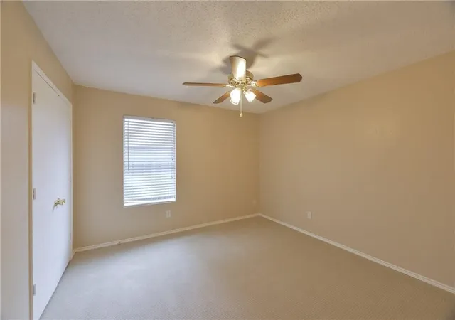 Photo 4 of Sale Pending at 4054 Gray Fox Dr, Fort Worth, TX 76123 | MLS# 21360538 | Listing updated on 2026-09-13