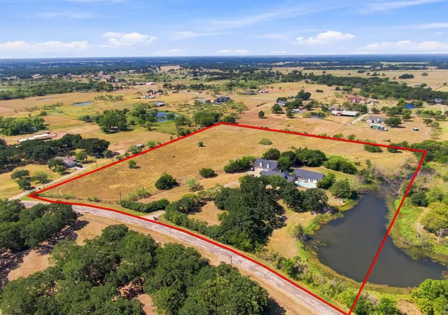Photo 3 of Single family home for sale at 9732 Timber Trl, Scurry, TX 75158 | MLS# 21354804 | Listing updated on 2026-09-14