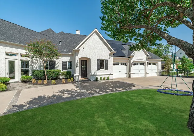 Photo 4 of Single family home for sale at 7751 Cottonwood St, Frisco, TX 75033 | MLS# 21349784 | Listing updated on 2026-09-26
